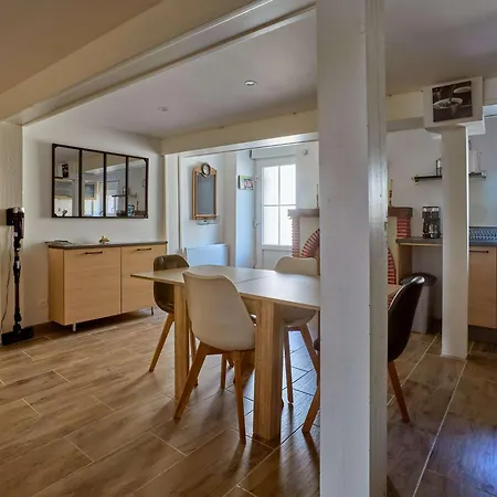 Maison De Ville T3 Renovee, Animaux Acceptes, Ideal Pour Sejours A Cazaubon - Fr-1-841-83 بيت للعطل