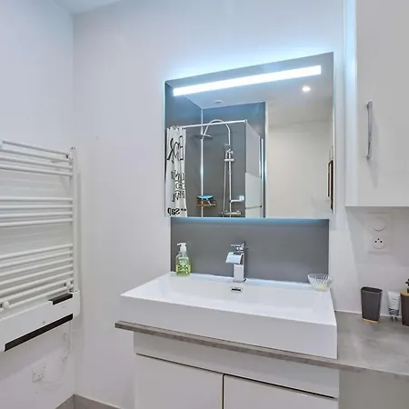 Maison De Ville T3 Renovee, Animaux Acceptes, Ideal Pour Sejours A Cazaubon - Fr-1-841-83 Cazaubon